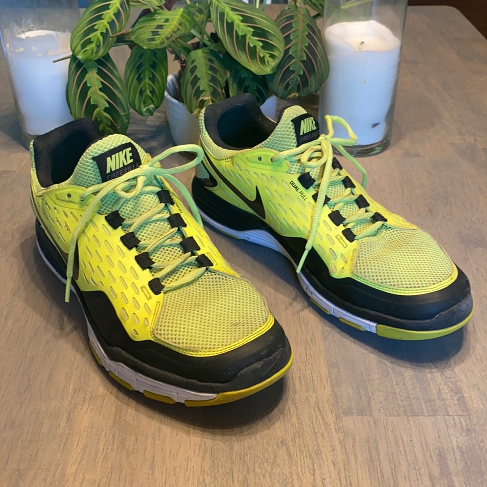Nike FreeXilla Shoes